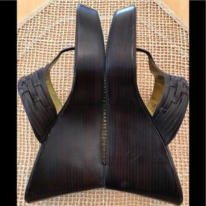 NEW MARC FISHER Sz8.5M Thong WEDGES